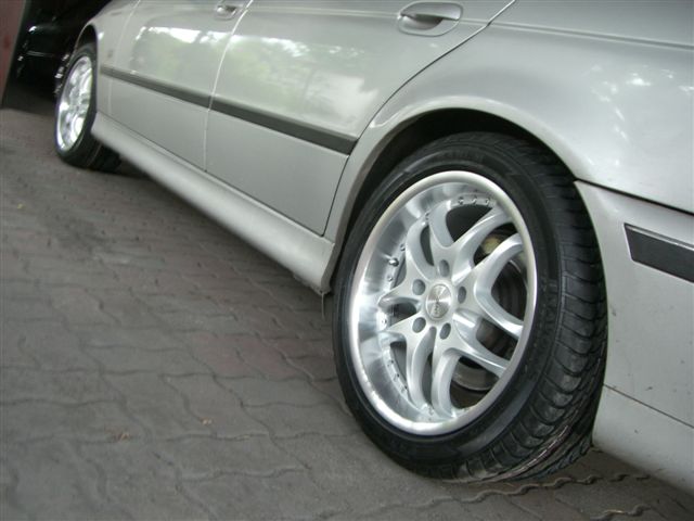 Dezent S 5x100 17" et 35 vw audi  skoda seat