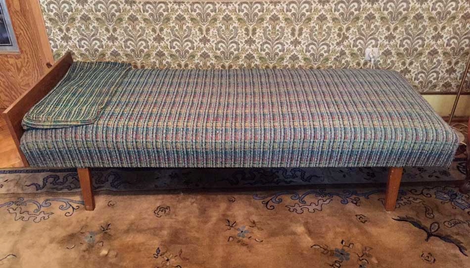 TAPCZAN SZEZLONG LATA 60 70 VINTAGE DREWNO ŁÓŻKO