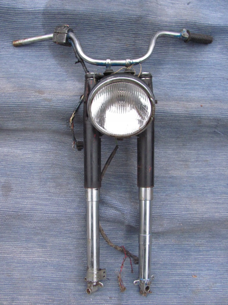 PRZEDNIE ZAWIESZENIE PRZOD LAMPA - ROMET MIŃSK 125
