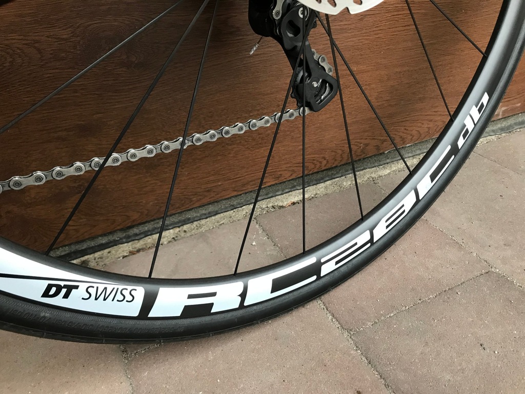 ROWER SZOSOWY KROSS VENTO 7.0 ROZMIAR M 54 CARBON 7302351878 oficjalne archiwum Allegro