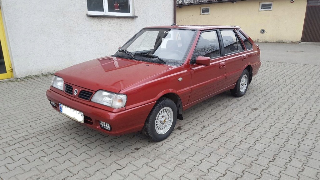 Polonez caro poldek piekny super stan auto PRL