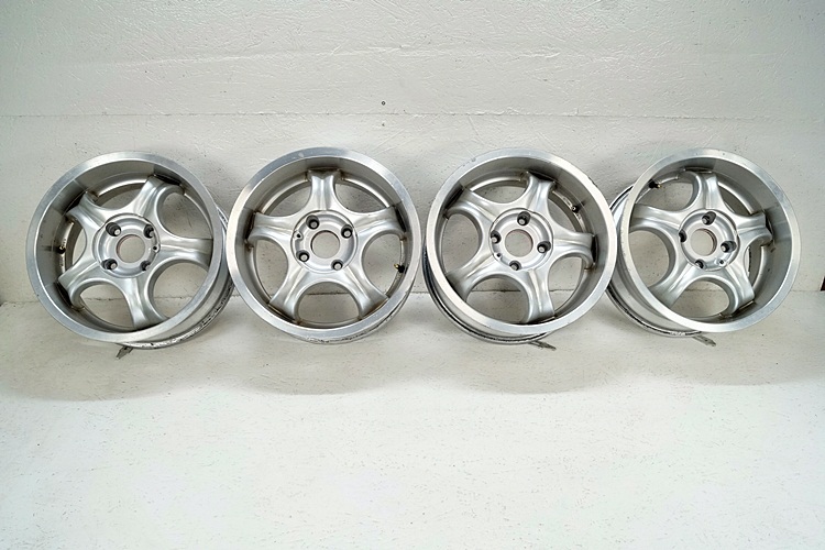 FELGI ALUMINIOWE ARBET VIII 16 4X114,3 HONDA RANT