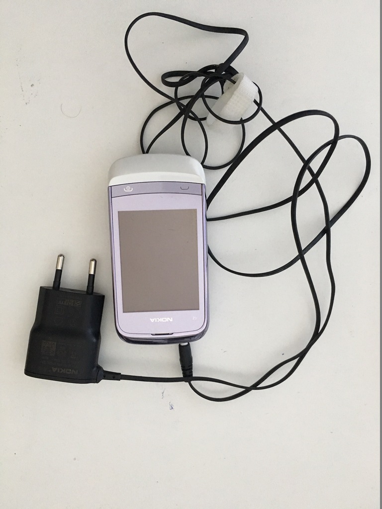 Nokia C2-06 fioletowa bez simlocka + ładowarka