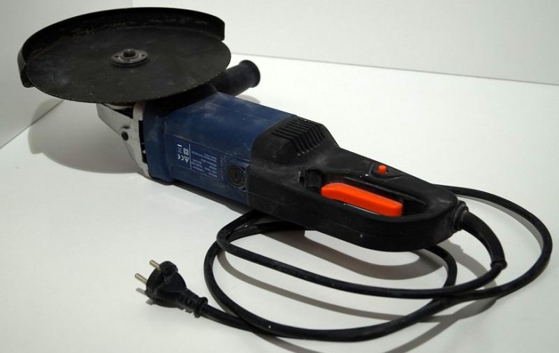 SZLIFIERKA KĄTOWA NUPOWER NPE230 2000W 230 MM