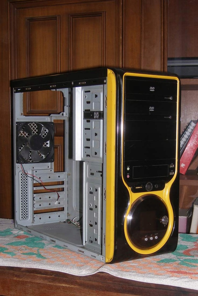 Obudowa iBOX LYNX 703LD