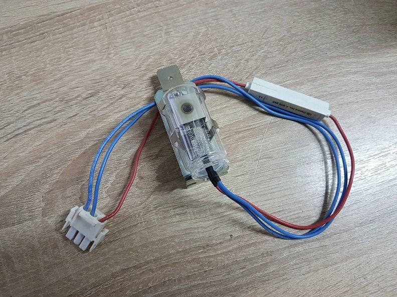 Lampa deuterowa UV 160-600nm DO 650 TJ spektometr