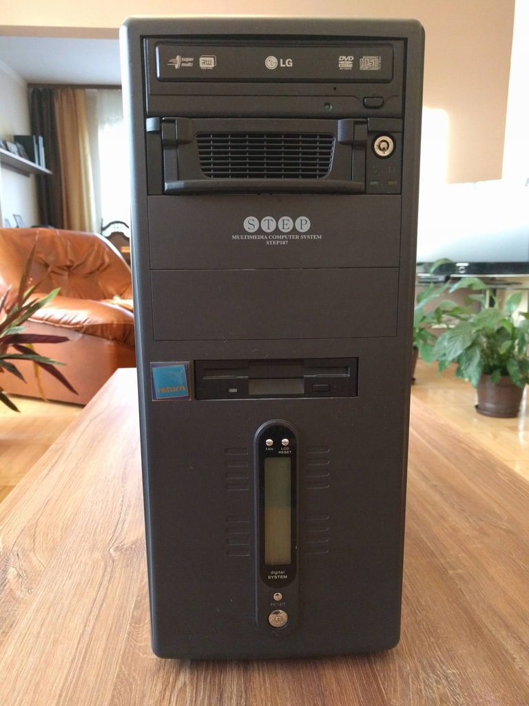 Obudowa Modecom Step 107 +nagrywarka DVD i kieszeń