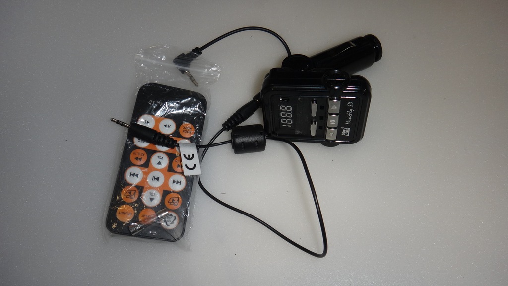 Transmiter FM DNT Music fly SD USB