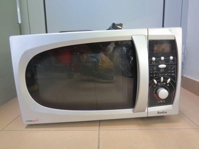MIKROFALÓWKA AMICA AMM 21E80G