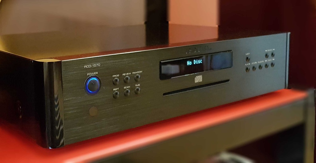 ODTWARZACZ CD ROTEL RCD-1570 RCD 1570 STAN IDEALNY