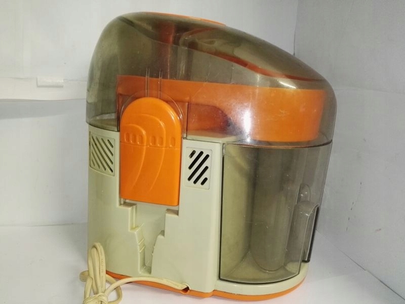 SOKOWIRÓWKA ELDOM SK5 7530434955 oficjalne archiwum Allegro Archiwalne: Sokowirówka model SK5 Eldom 300W, 50Hz, 230V