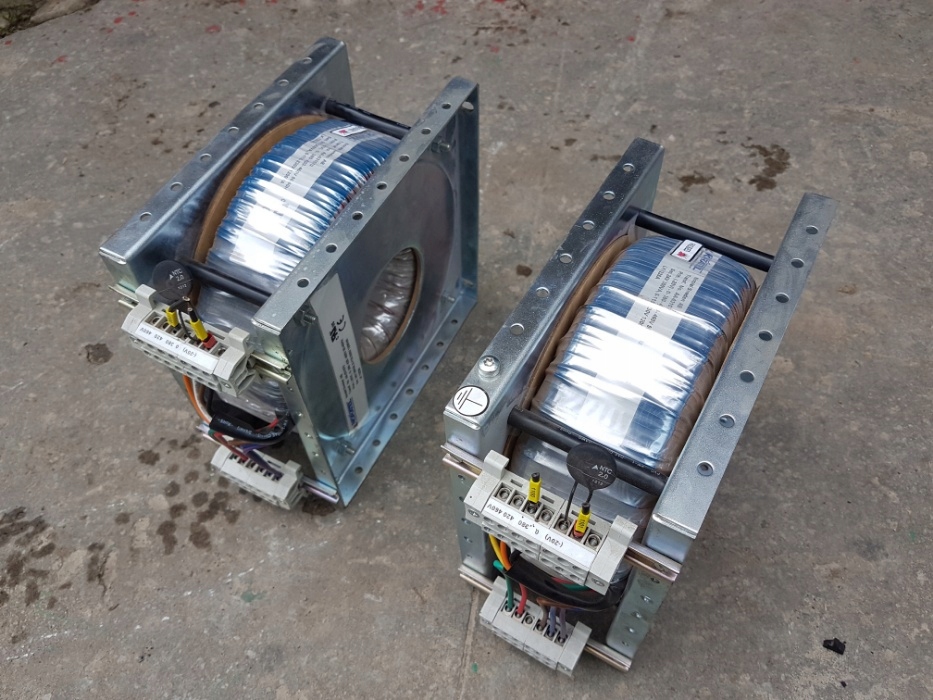 Transformator 24V 300VA, 230V 1200VA, 400V
