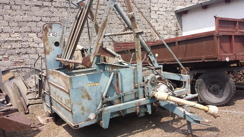 Kombajn ziemniaczany "Z 642- Karlik"