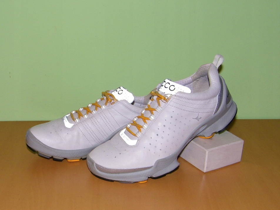 ECCO BIOM NATURAL MOTION C 2.0 YAK - rozm 37 !!!
