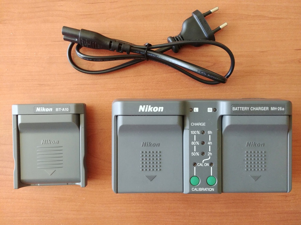 Ładowarka Nikon MH-26a + adapter BT-A10