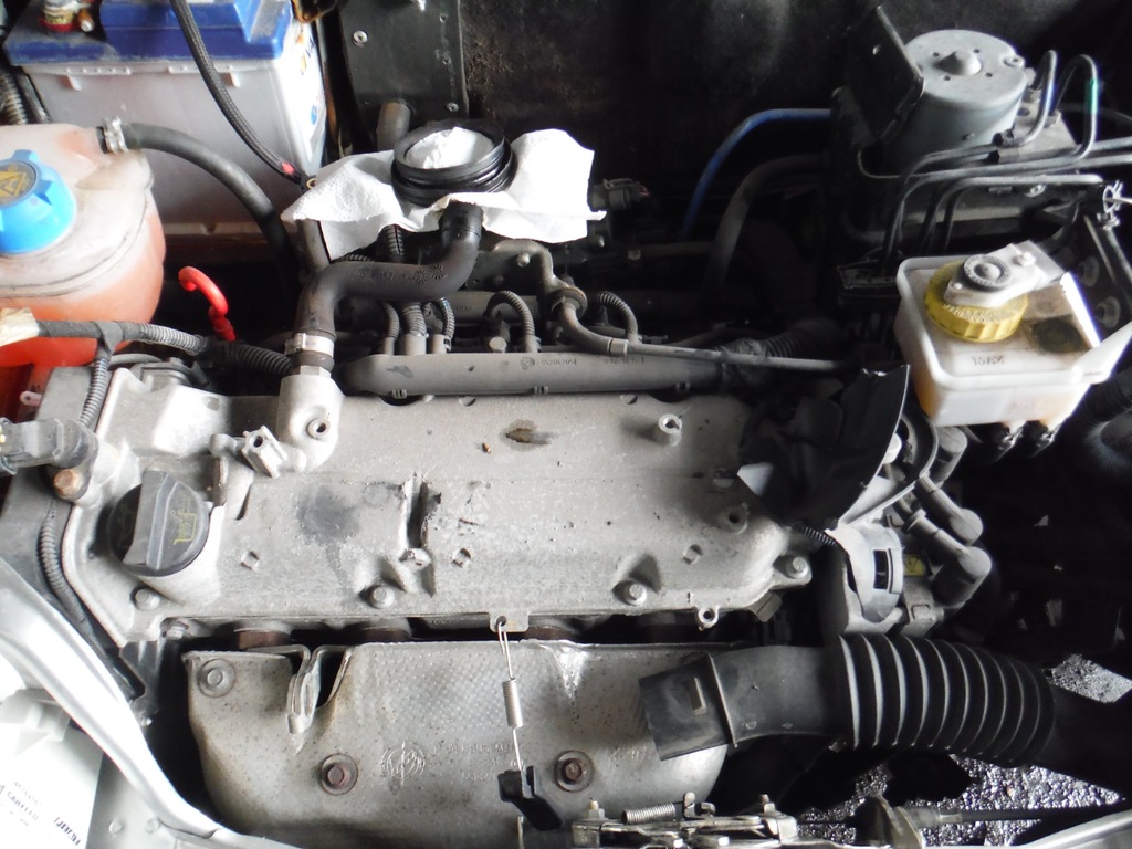 ZBIORNICZEK PŁYNU HAMULCOWEGO FIAT SEICENTO ABS