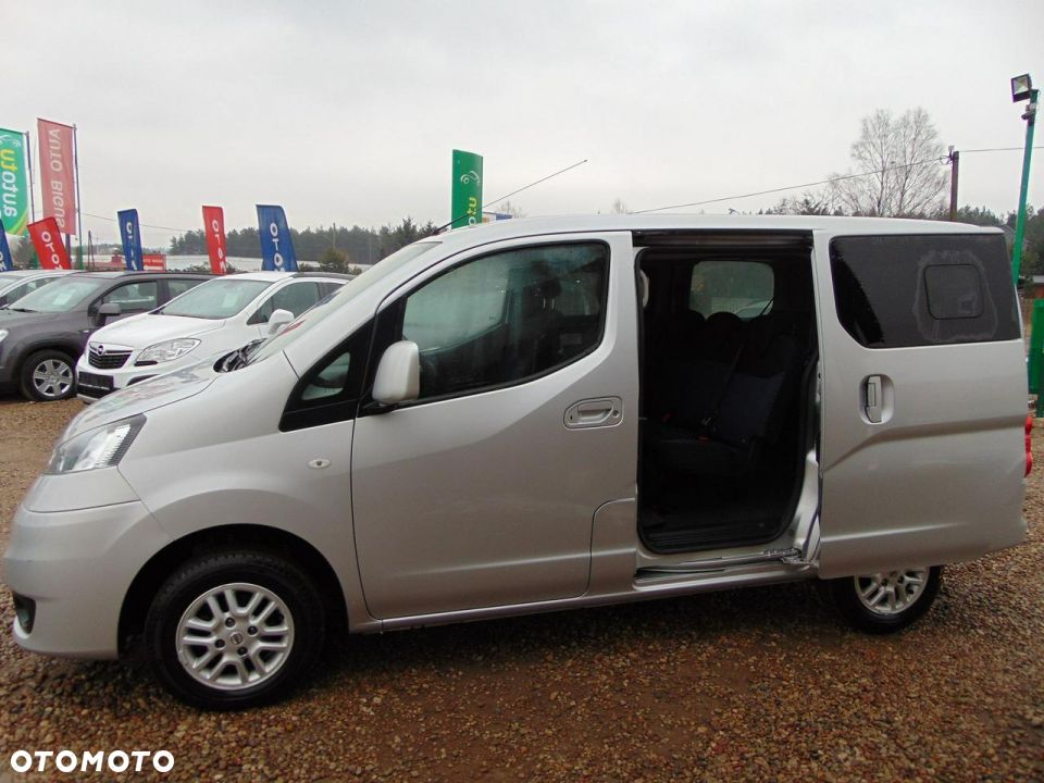 Ниссан nv200 evalia