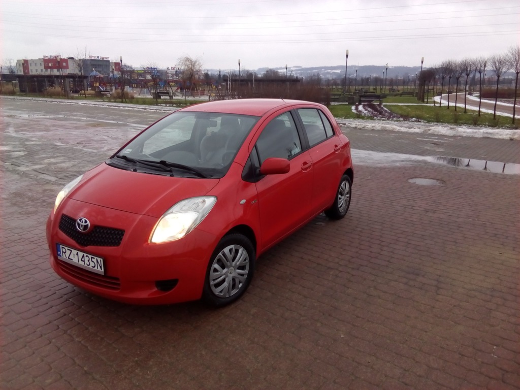 Toyota Yaris II 2008r. 1.4 D4D 90 KM Klimatyzacja 