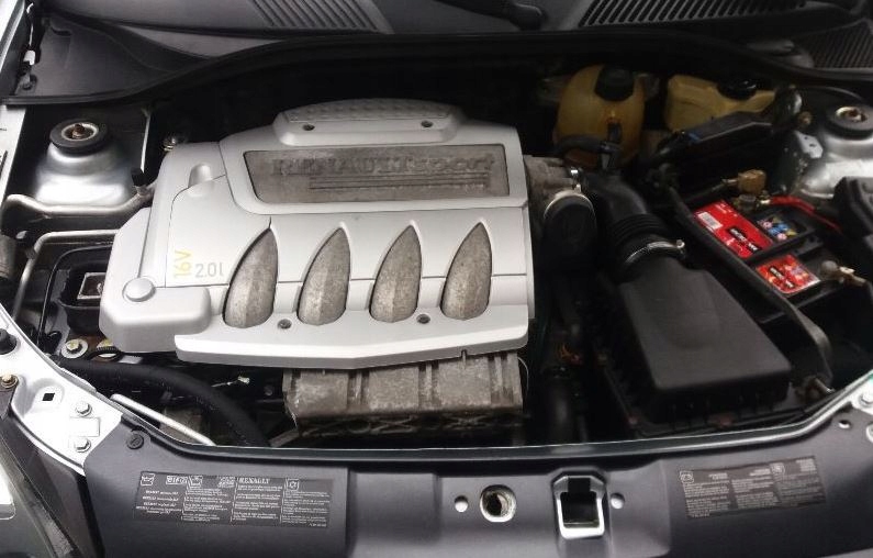 SILNIK RENAULT CLIO II SPORT 2.0 16V F4R D736