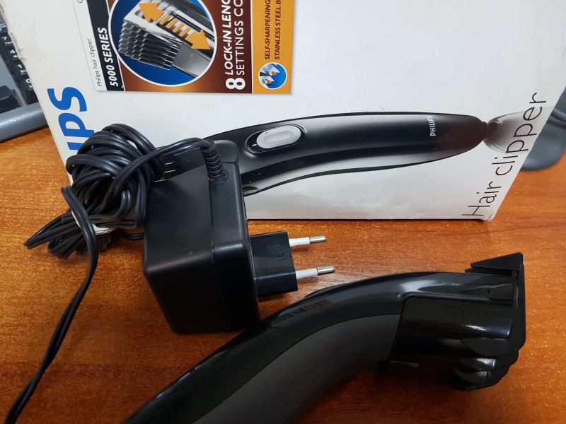 MASZYNKA DO STRZYŻENIA PHILIPS QC5005 KOMPLET