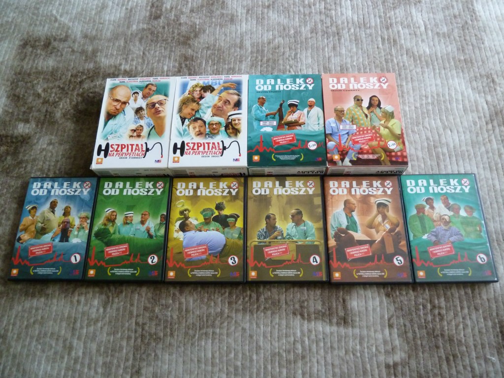 DVD Daleko od noszy i Szpital na perypetiach 5 sez