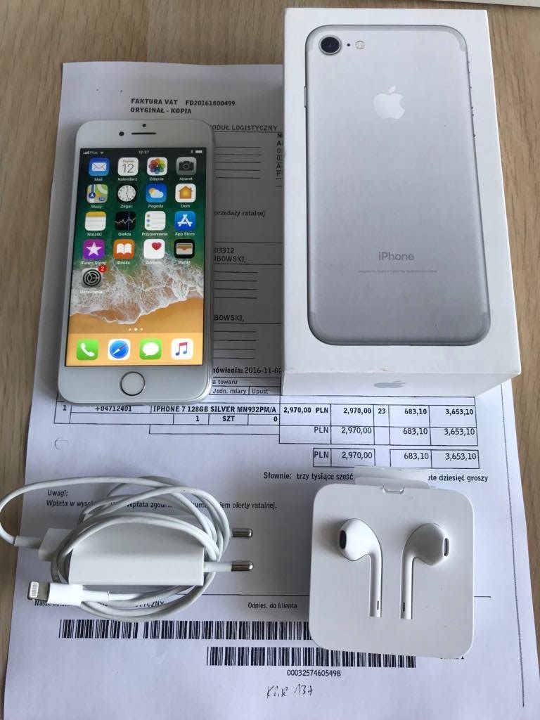 iPhone 7 Silver 128 GB Softbank - スマートフォン本体