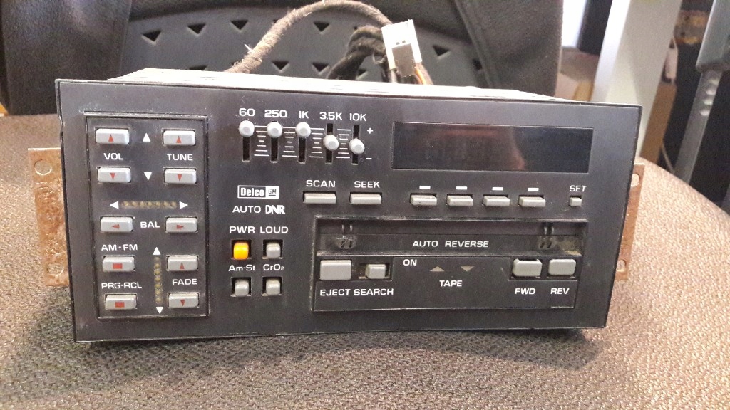pontiac trans am /fiero gt radio