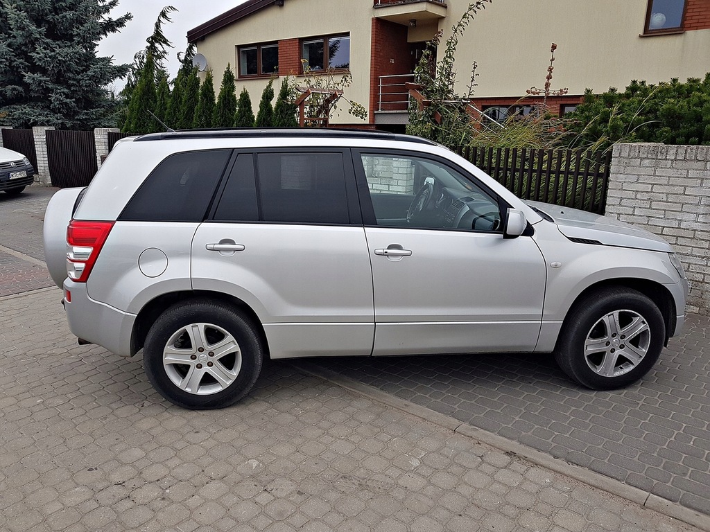 Suzuki grand vitara glx