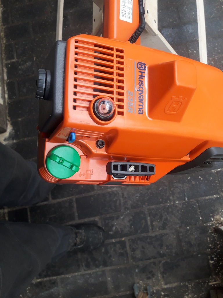 HUSQVARNA 235 r - 7332831853 - oficjalne archiwum Allegro
