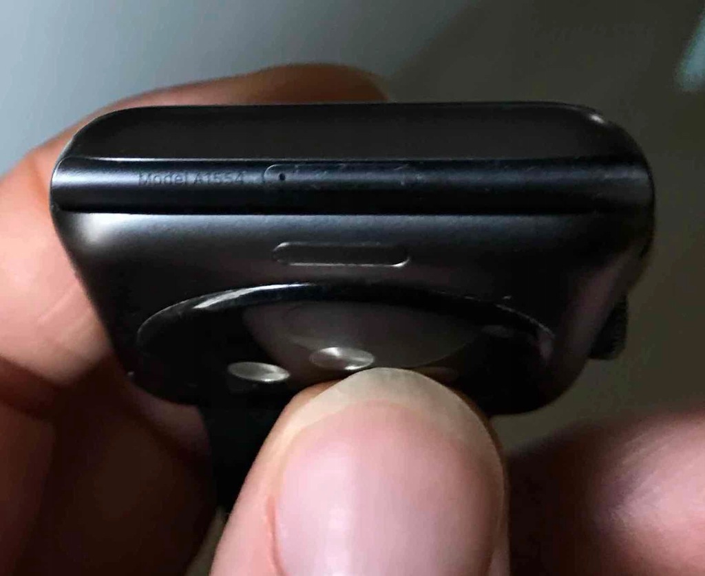 apple watch 42mm model a1554