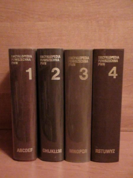 Encyklopedia Powszechna PWN 4 tomy - 1985