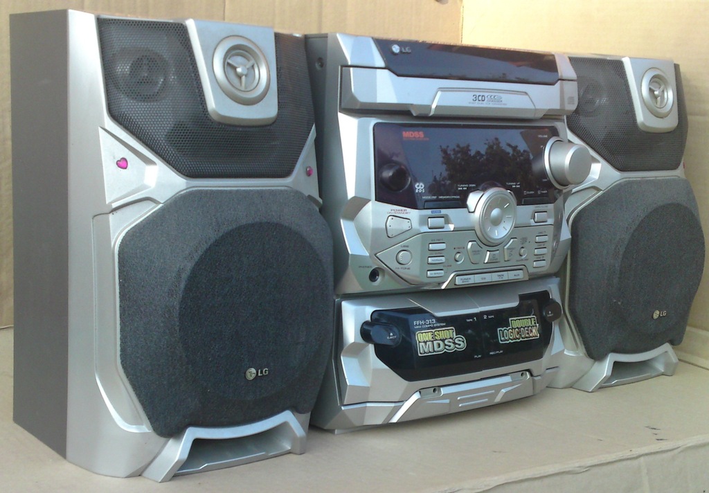 Miniwieża LG FFH 313 AD