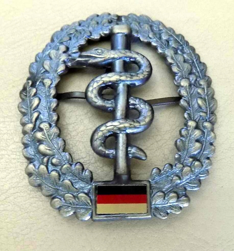 Bundeswehra Wieniec z czapki
