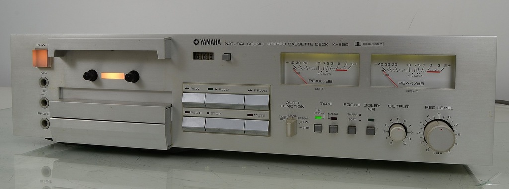 Yamaha K-850 Stereo Cassette Deck (1980-81)