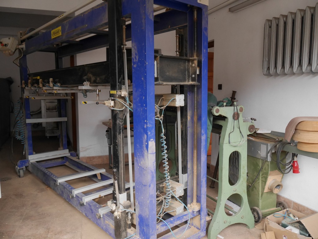 Prasa korpusowa Tech-Fa-Miller