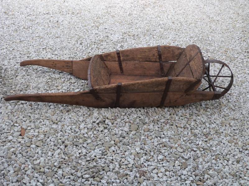 Taczki drewniane