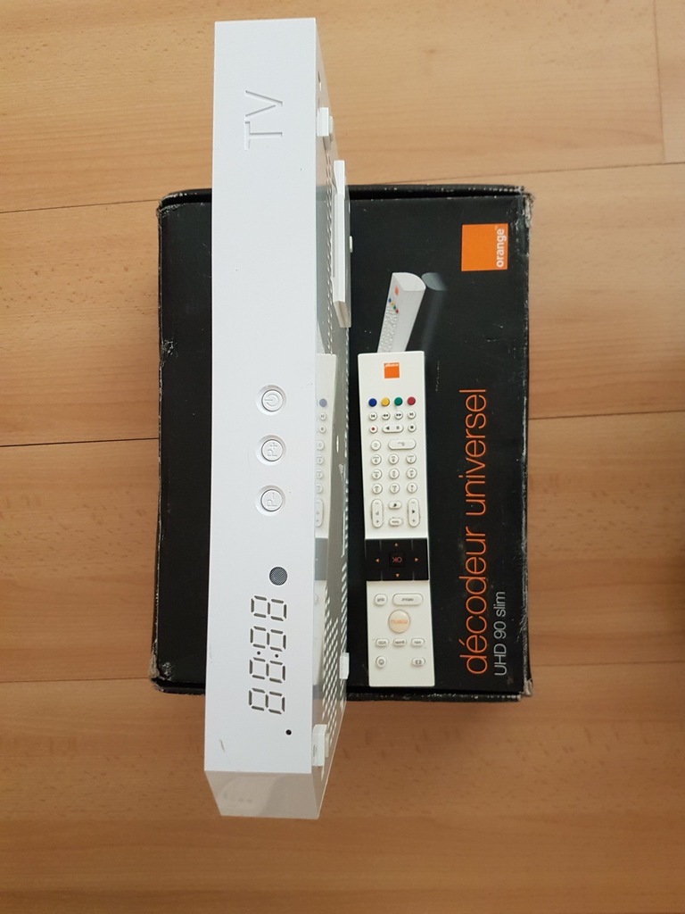 Livebox play dekoder uhd 90 slim dysk orange pilot