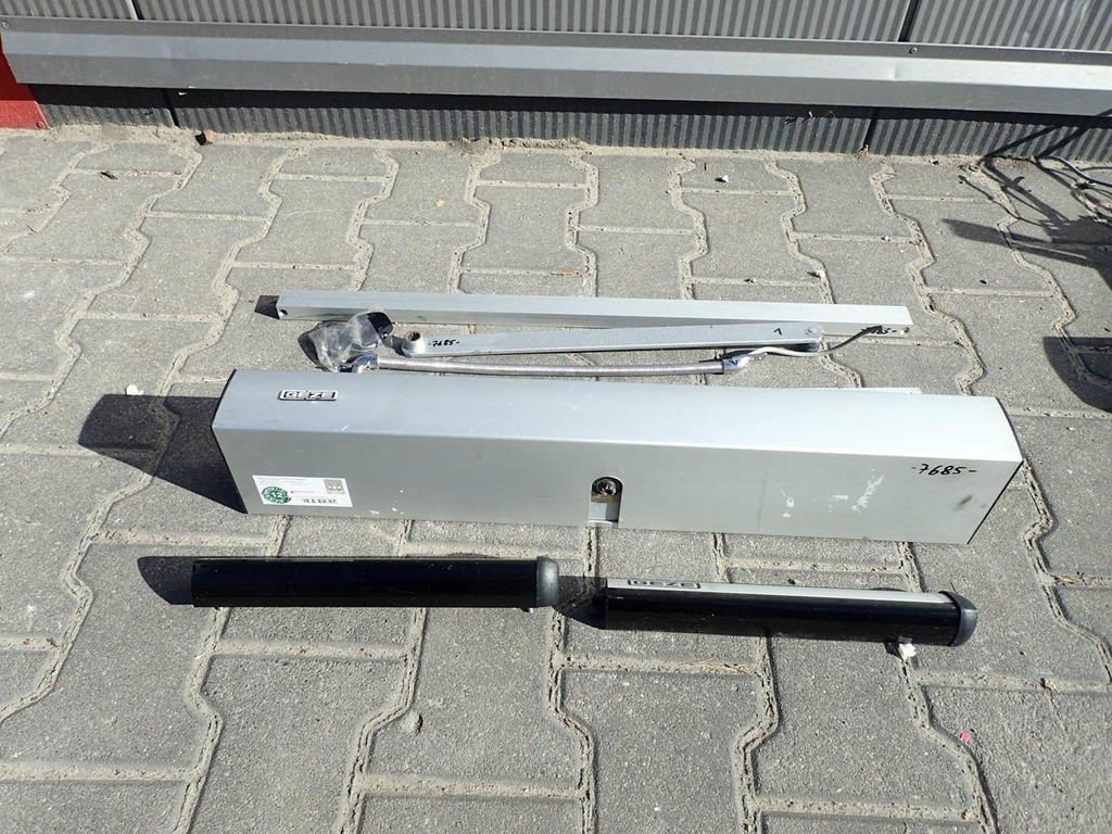 Napęd do drzwi GEZE Slimdrive EMD-F 230V