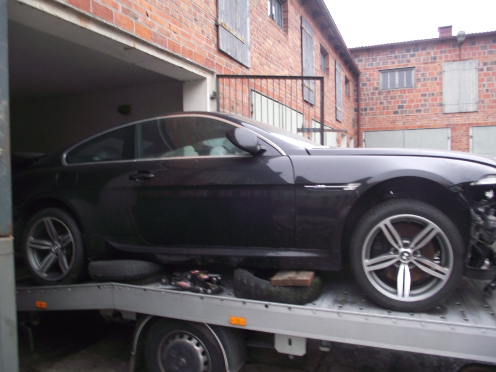 BMW M6 E63 507KM 2006R 