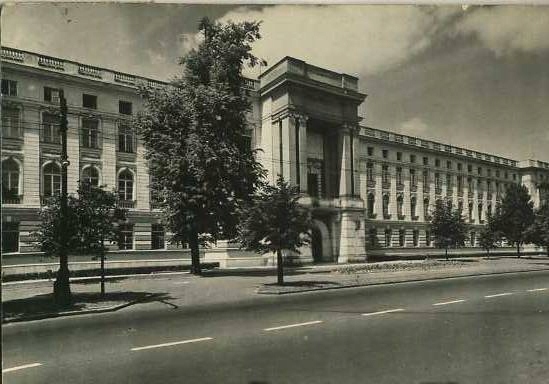 Warszawa ,URM