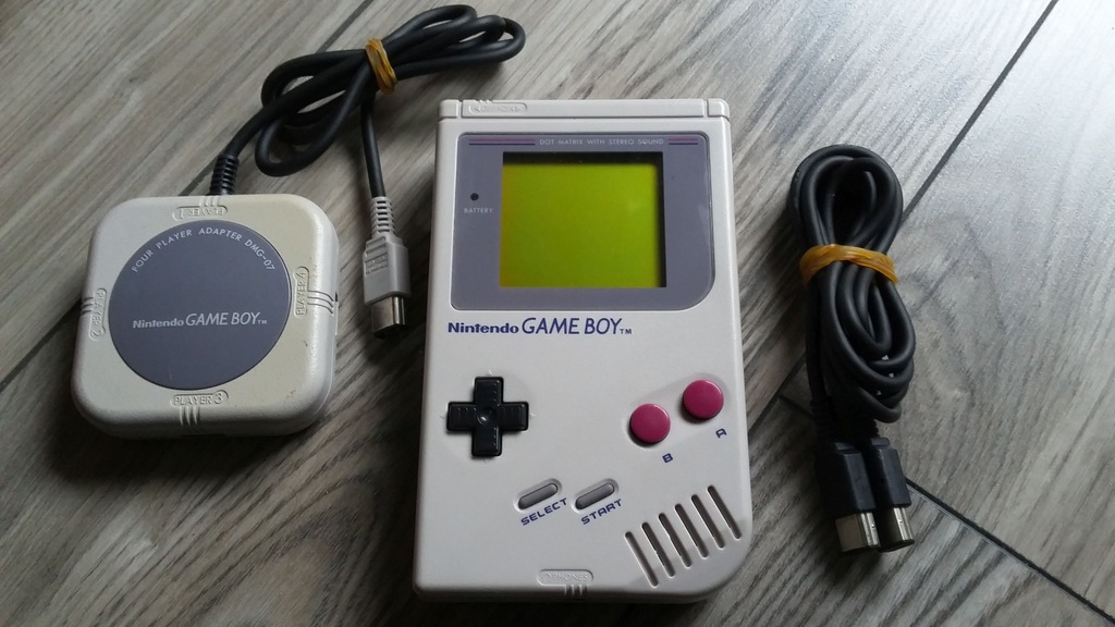 konsola game boy classic, adapter na 4graczy kabel