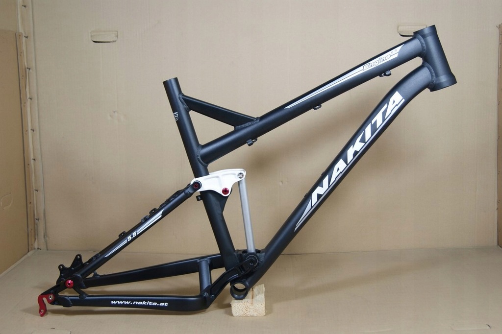 RAMA NAKITA ENGINE AM 26 20,5'' NOWA