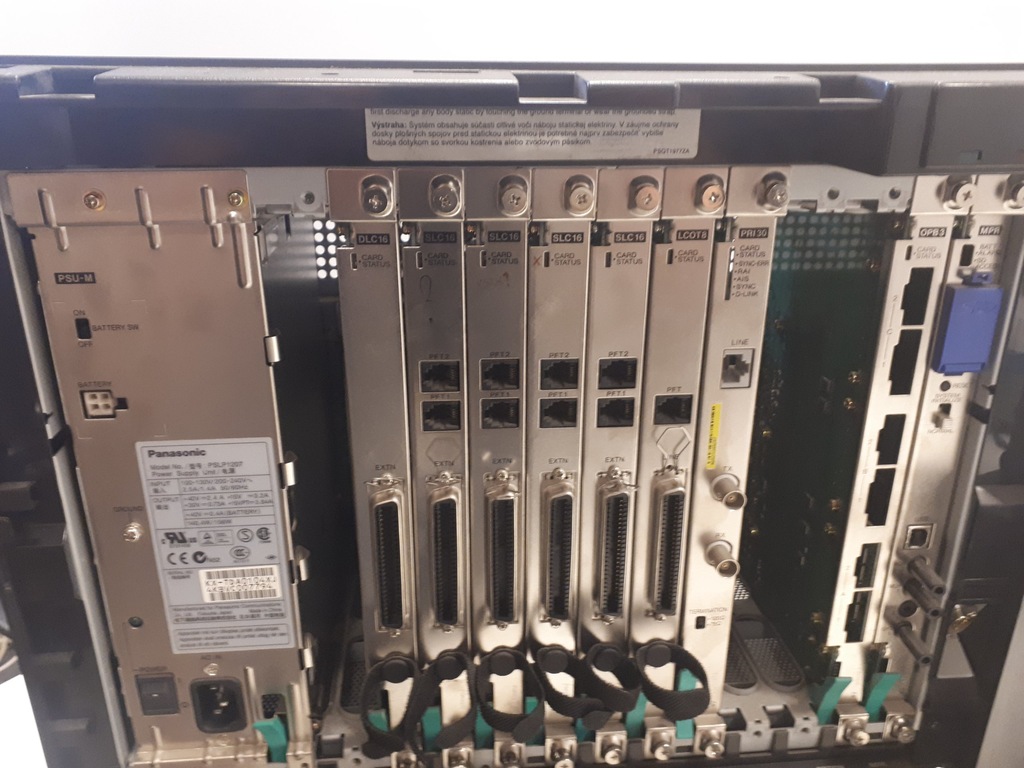 KX-TDA 200 Panasonic 3xGSM DLC16 SLC16 LCOT8 PRI30