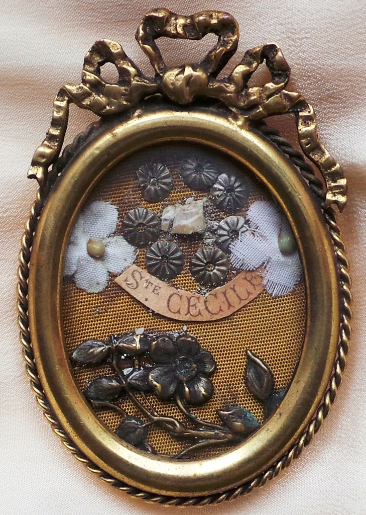 XIXw. RELIKWIARZ Z RELIKWIA SW. CECYLIA