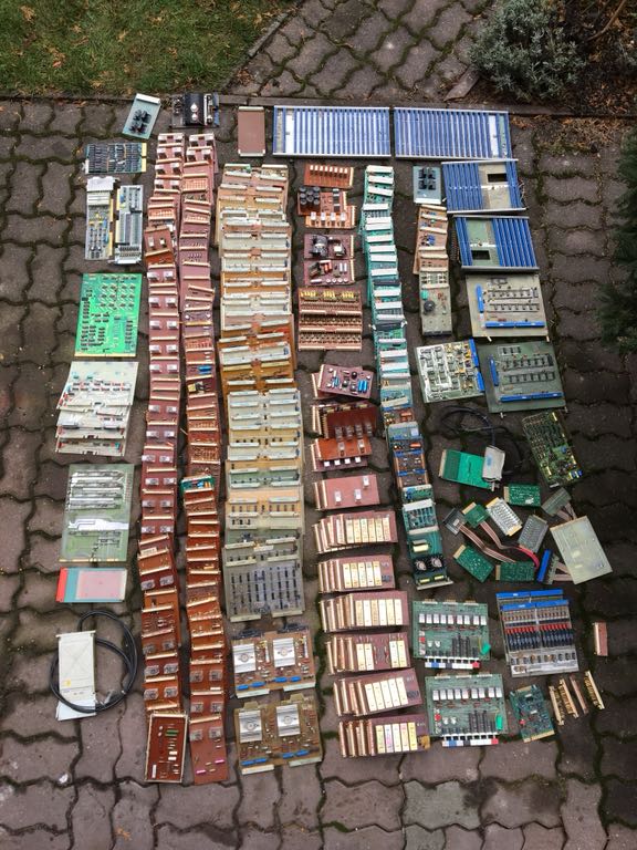 Złom elektroniczny 40kg PRL NRD piny złącza Eltra