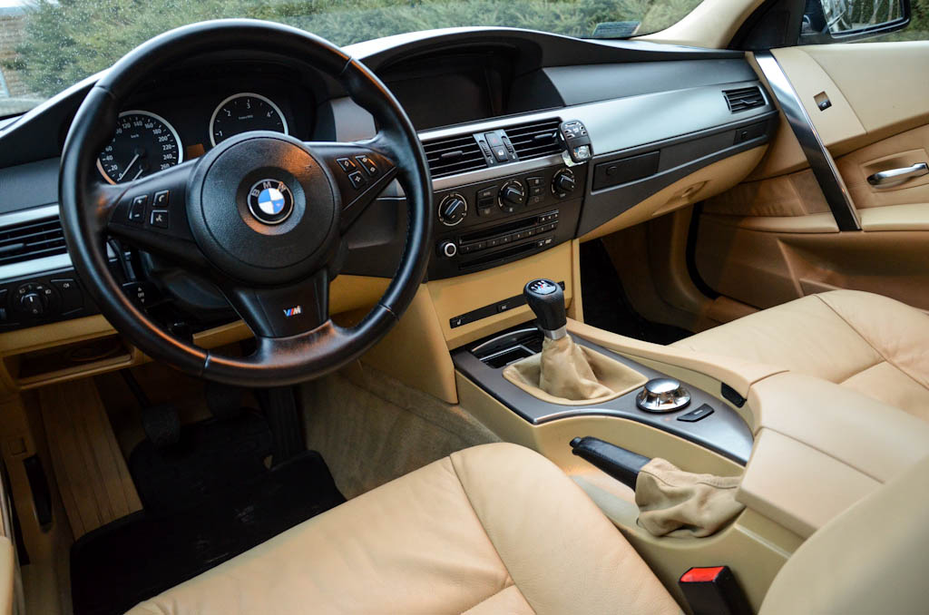 FOTEL BMW E60 E61 BEZOWE ZWYKLE SKORA