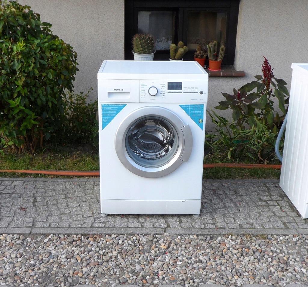 SIEMENS OUTDOOR FAMILY E14:4F-7KG-LED-A++-ECO WASH