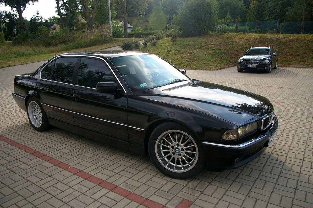 BMW 7 E38 4.4 V8 + LPG 7552206191 oficjalne archiwum
