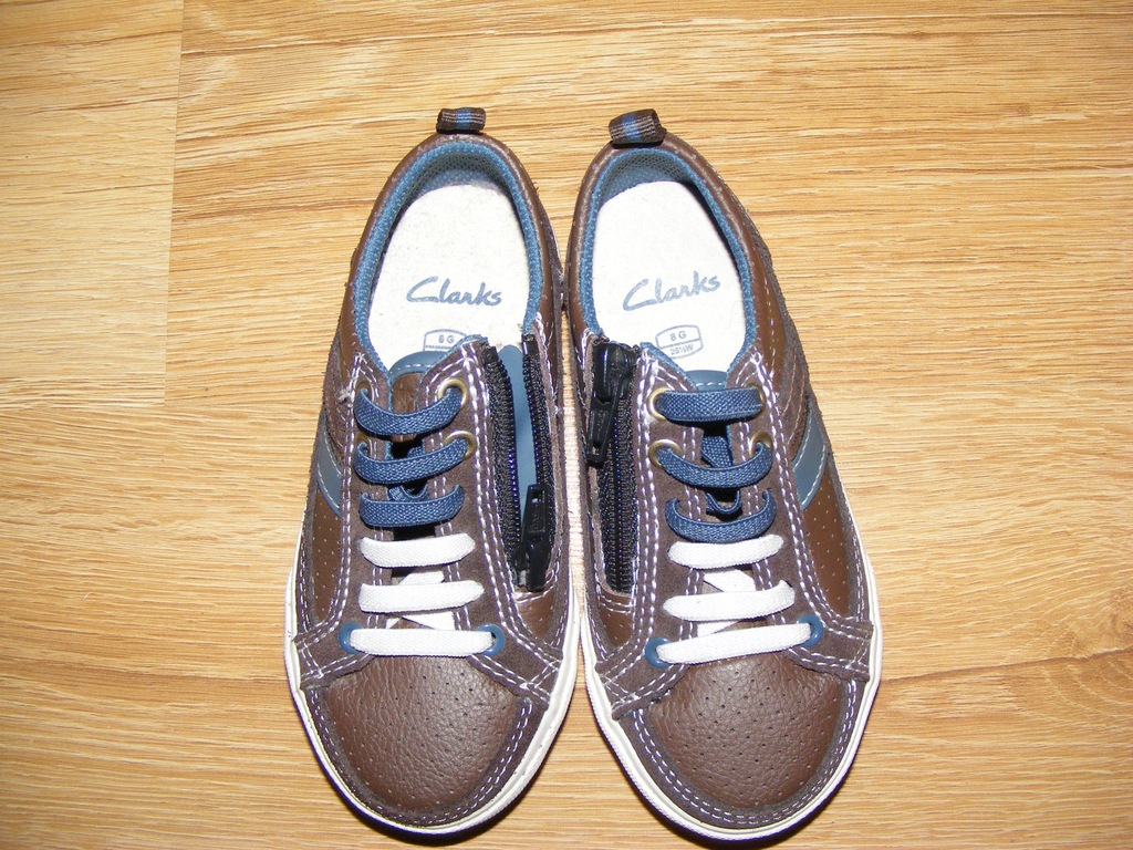 CLARKS - buty dziecięce, skóra nat - 25,5 - NOWE