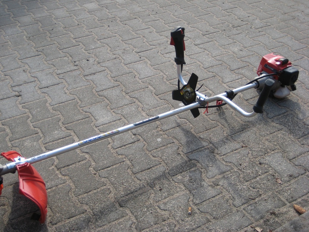 Kosa Spalinowa Kawasaki TJ35E
